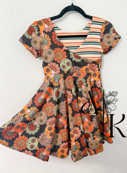 (8) Halloween Kitty Ari Dress